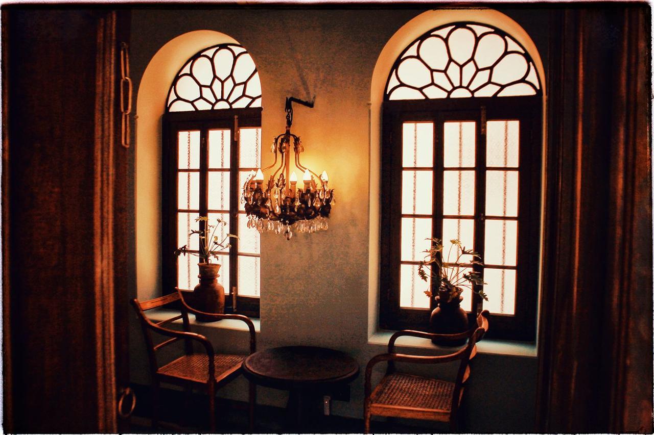 Calcutta Bungalow ภายนอก รูปภาพ