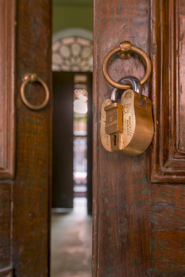 Calcutta Bungalow ภายนอก รูปภาพ