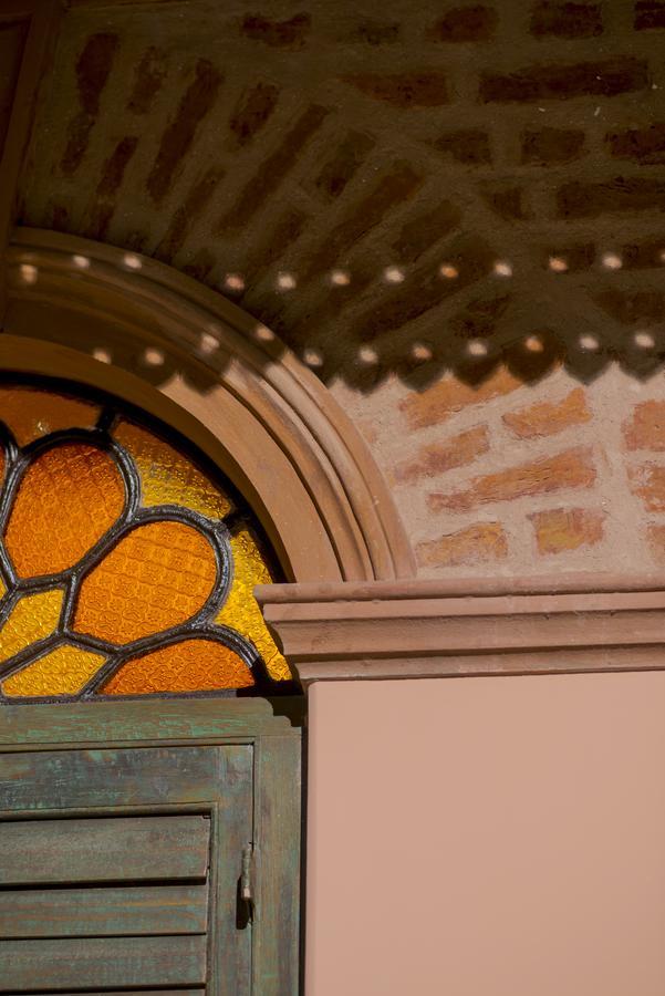 Calcutta Bungalow ภายนอก รูปภาพ